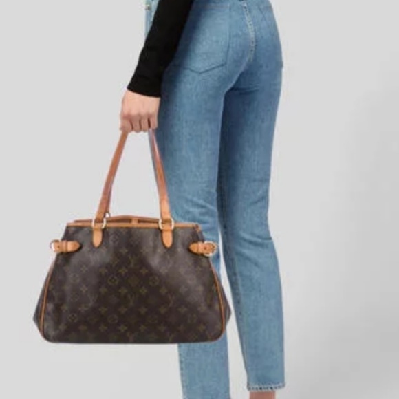 💥Sold💥Authentic LV Batignolles Horizontal Bag - Picture 8 of 8